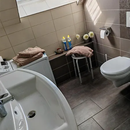 Апартаменты Ferienwohnung-mit-balkon *